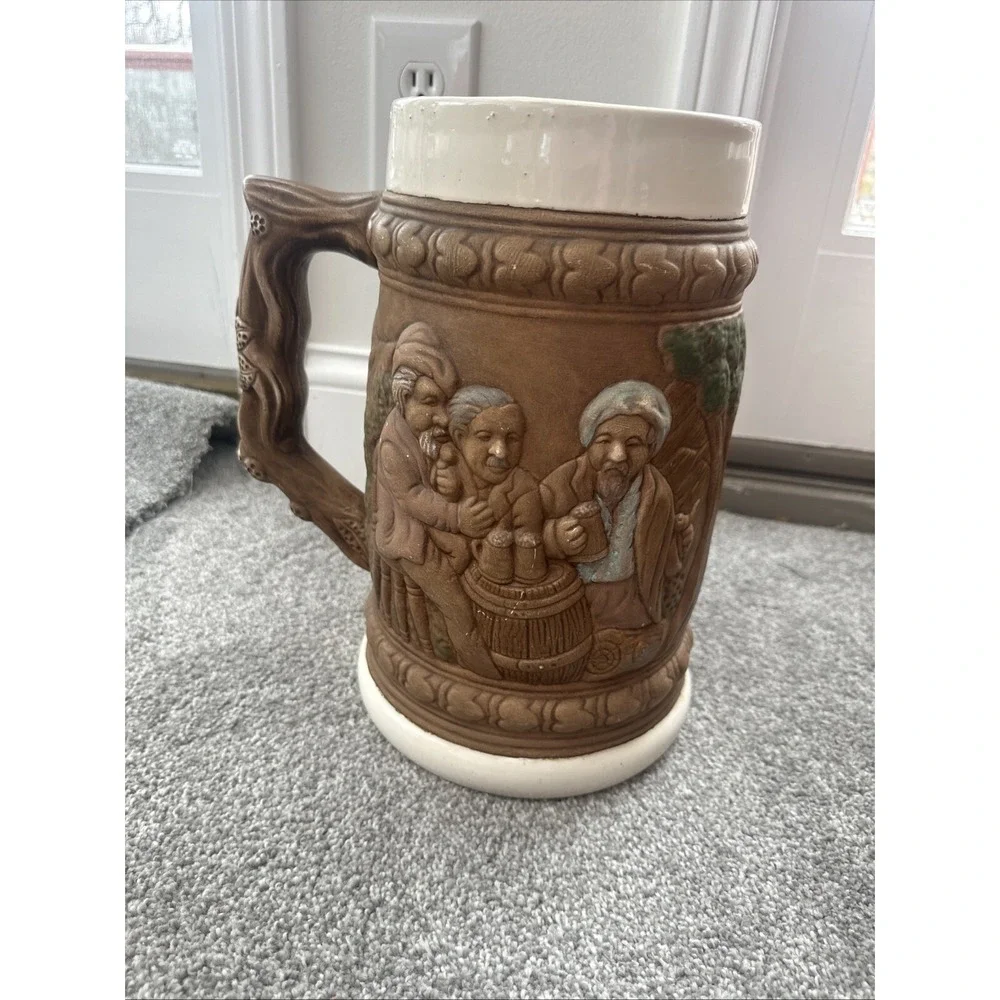 Hard to find! 🍺 HUGE 12-inch Vintage Hand-painted Ceramic Beer Stein🍺